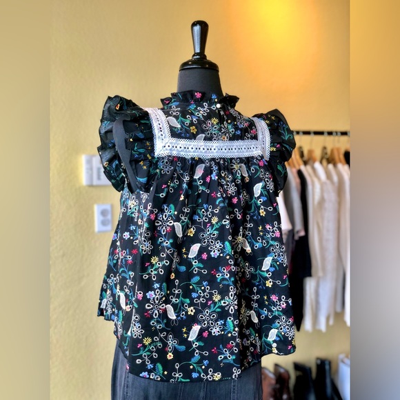 Embroidery Blouse with Laces M - Picture 3 of 7